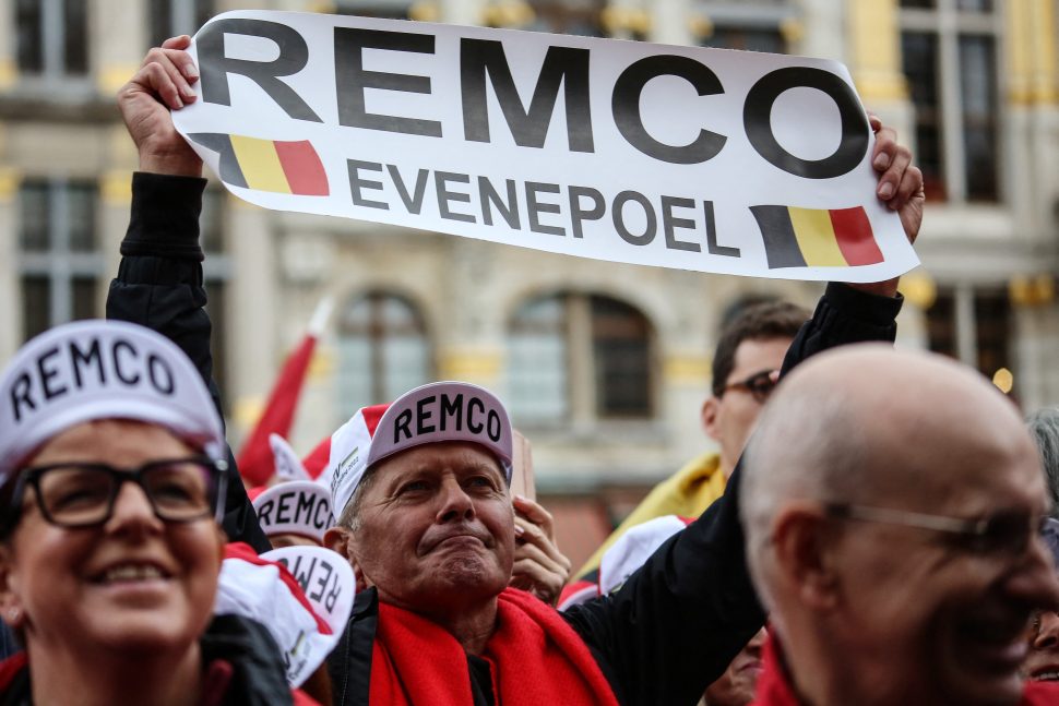 getty-remco-evenepoel-fan