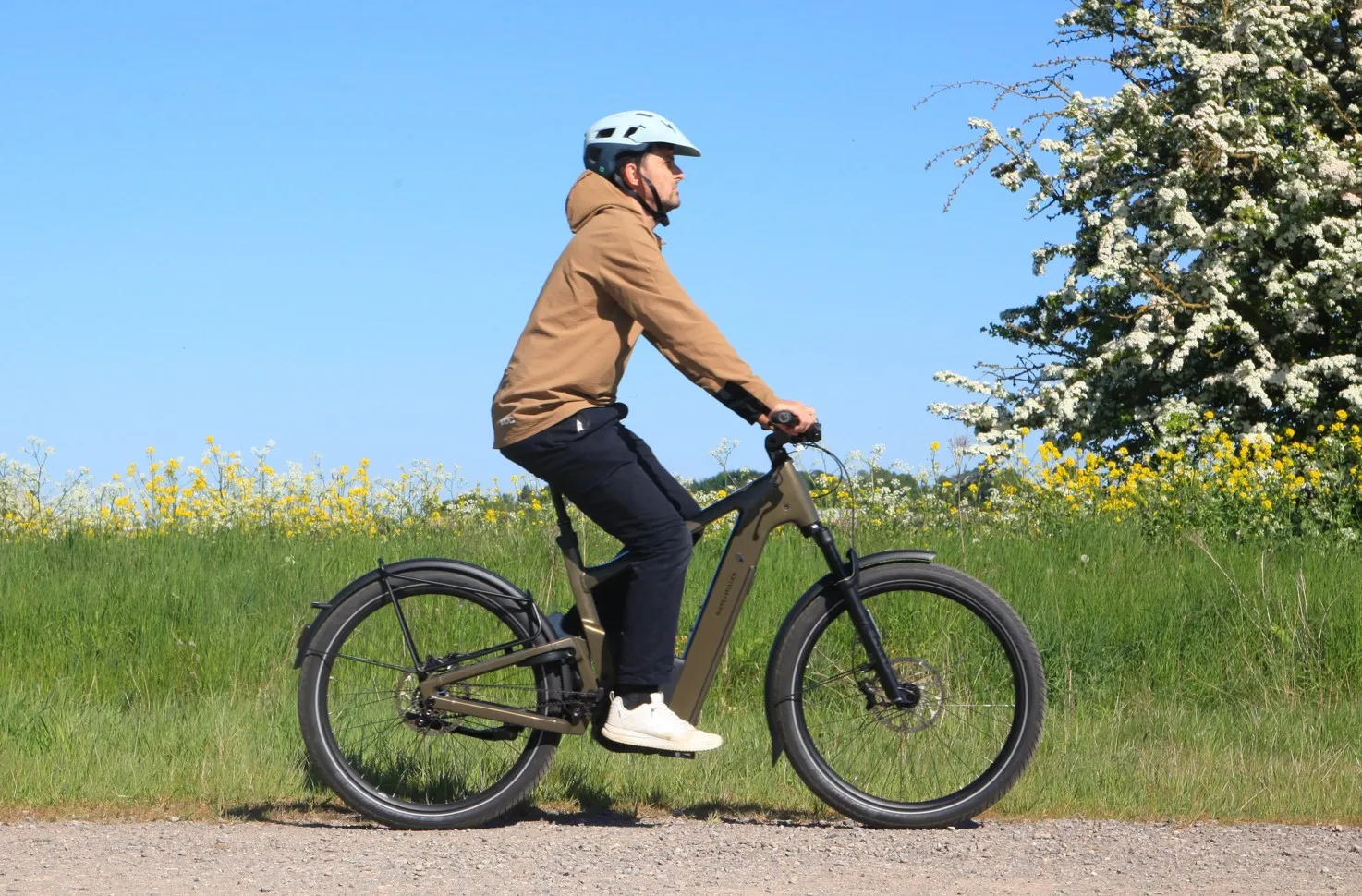 Riese Müller Delite5 GT Pinion review: The ultimate all-terrain