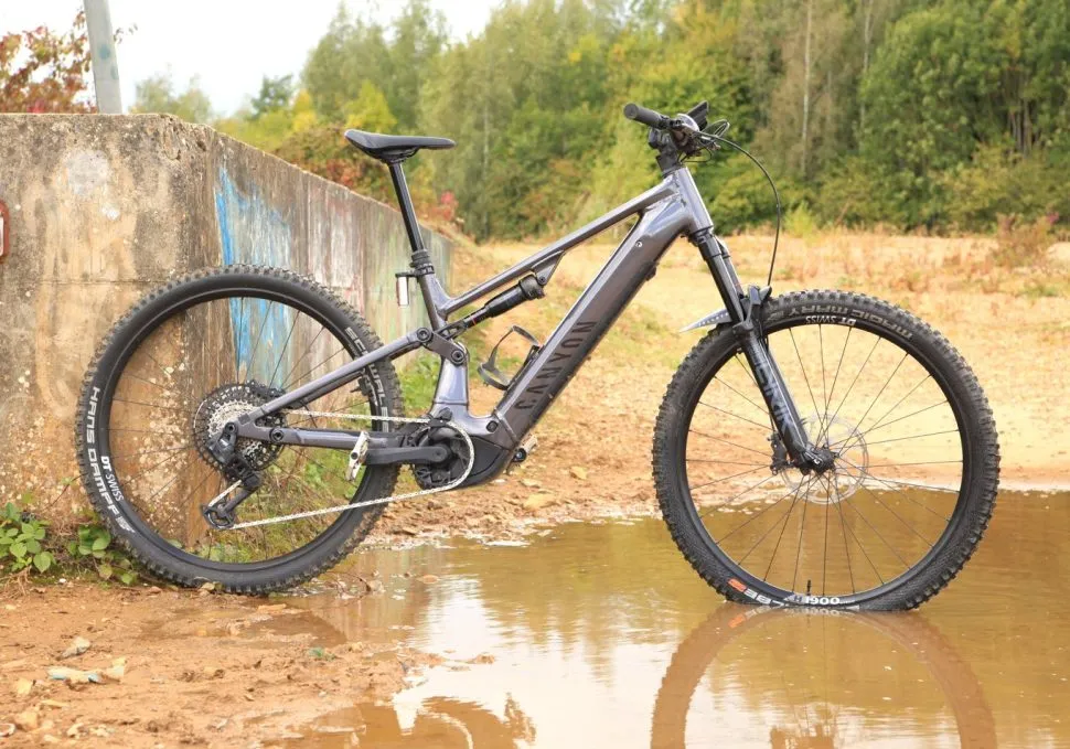 Canyon Neuron :ON AL e-MTB review Cycling Electric