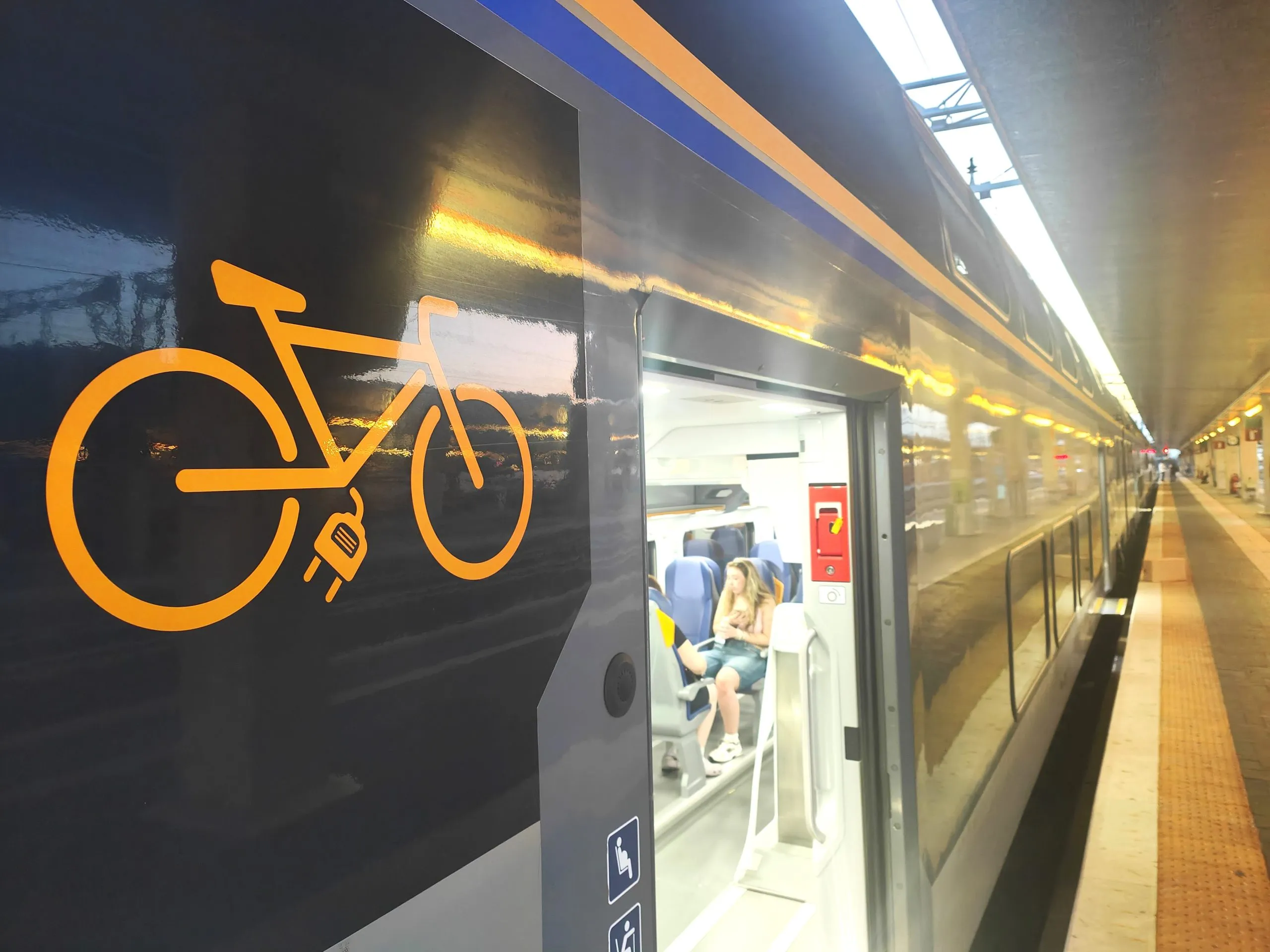 Australian state bans DIY e-bikes on trains, permits manufactured models