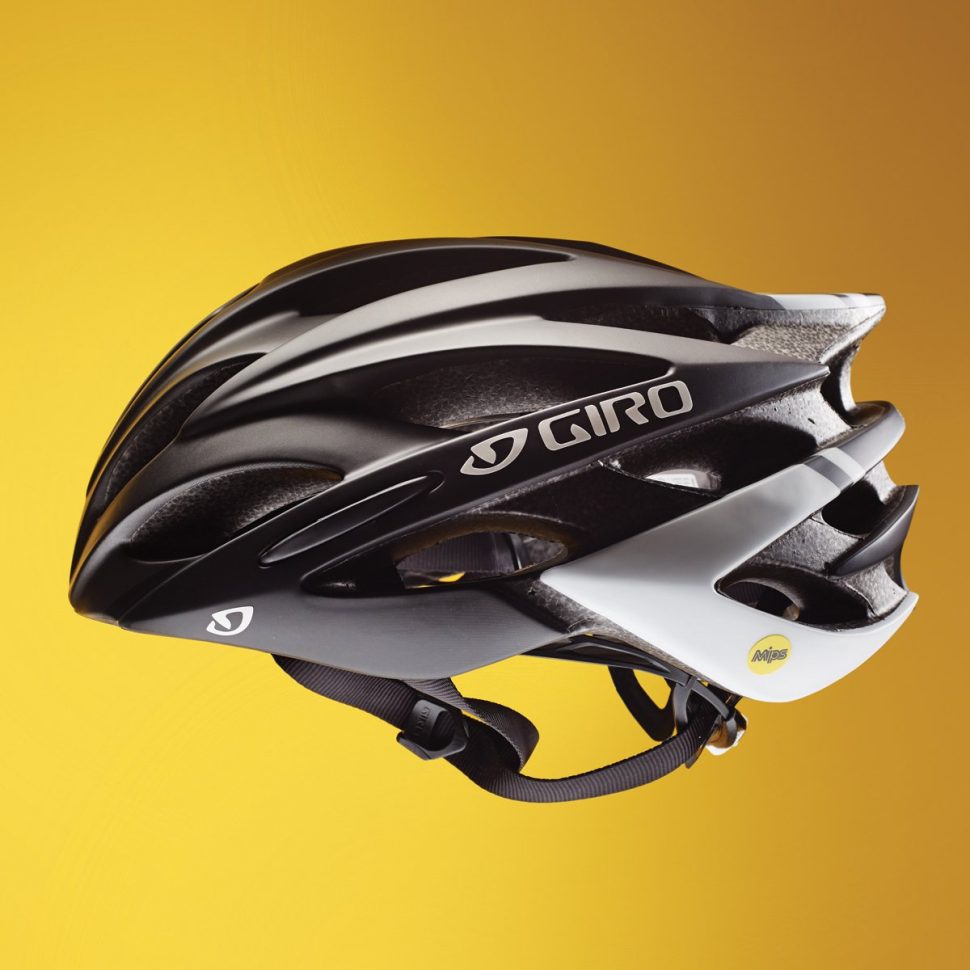 Giro Savant MIPS helmet review Cyclist