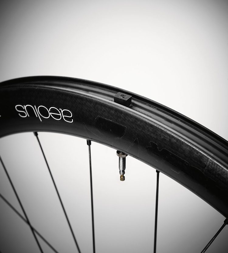 bontrager aeolus d3
