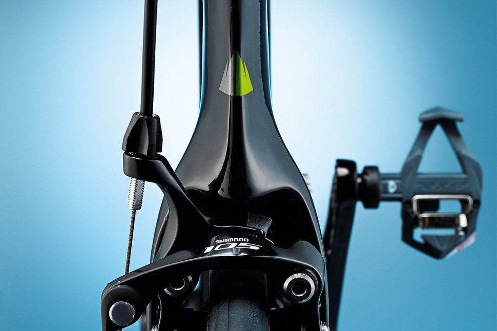 Fuji Transonic 2.5 review Cyclist