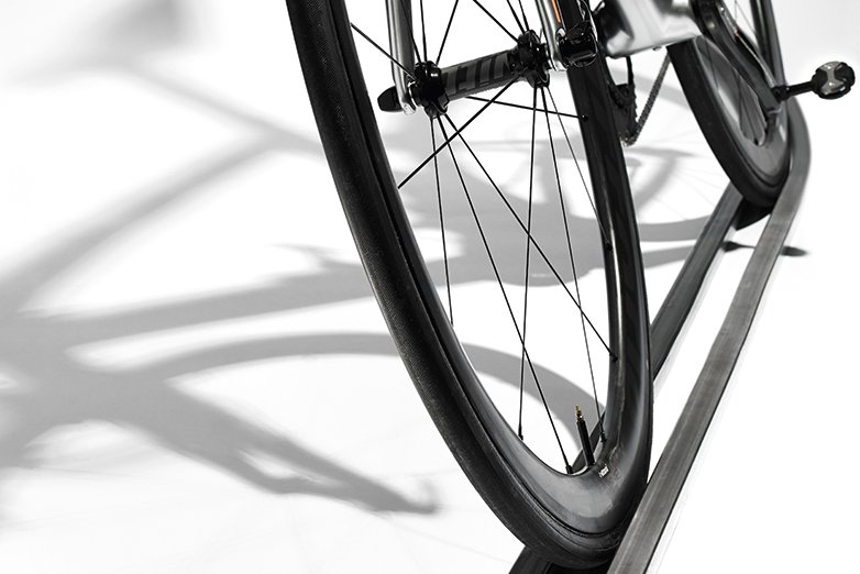 How does frame geometry affect a bike? Cyclist