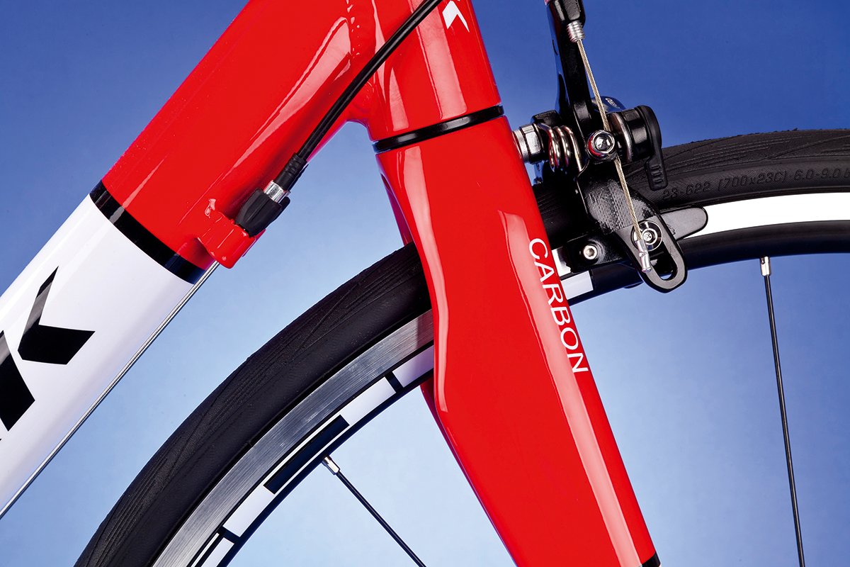 PINARELLO ロードバイク(美品) (H) 旦過のロードバイクの中古