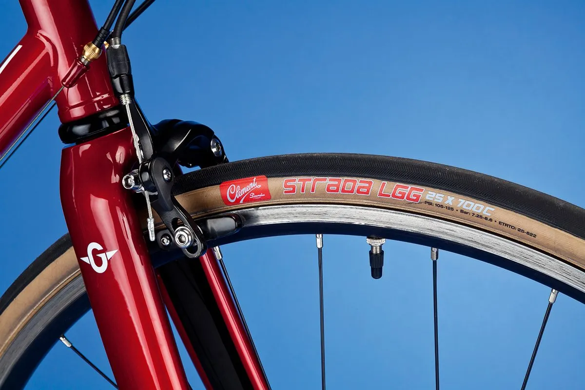 Genesis Equilibrium 10 review Cyclist