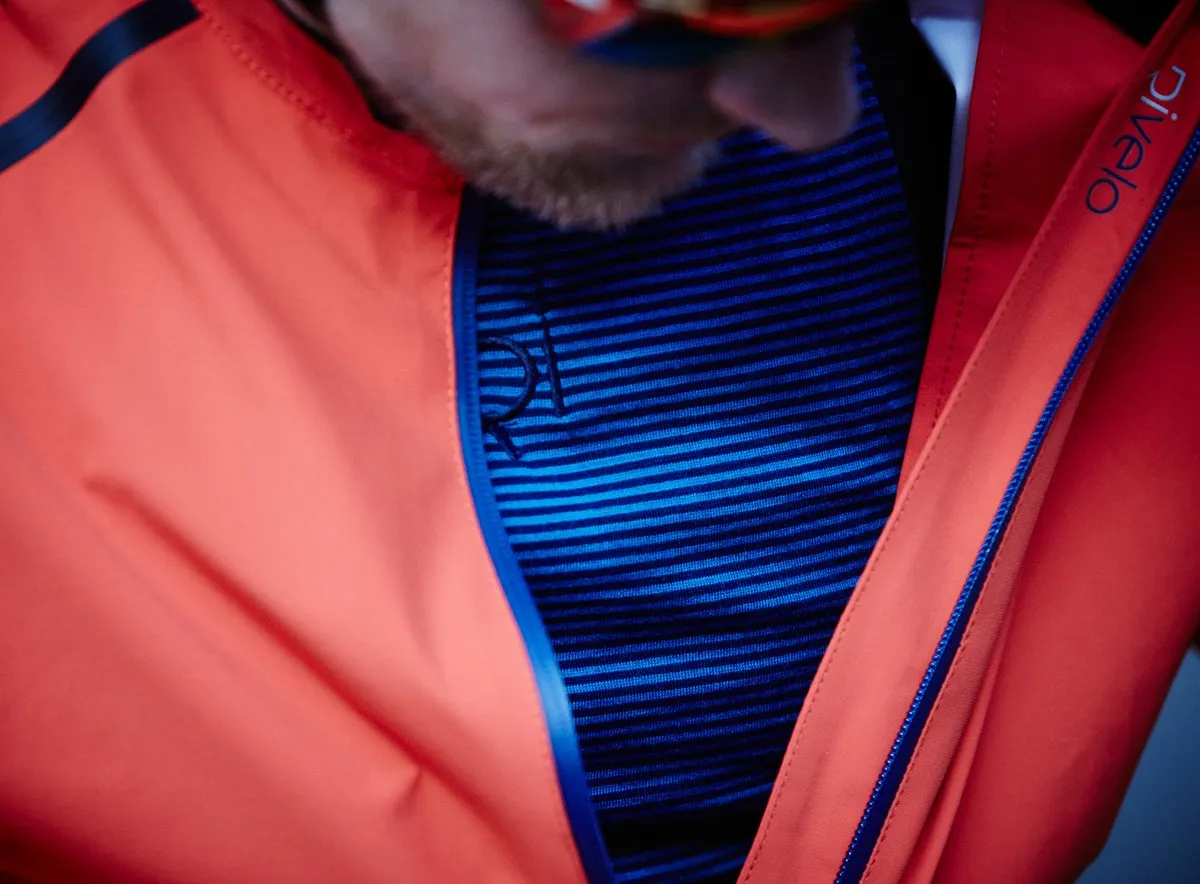 【メンズM】Rivelo レインジャケット langcliffe メンズM】Rivelo レインジャケット langcliffe