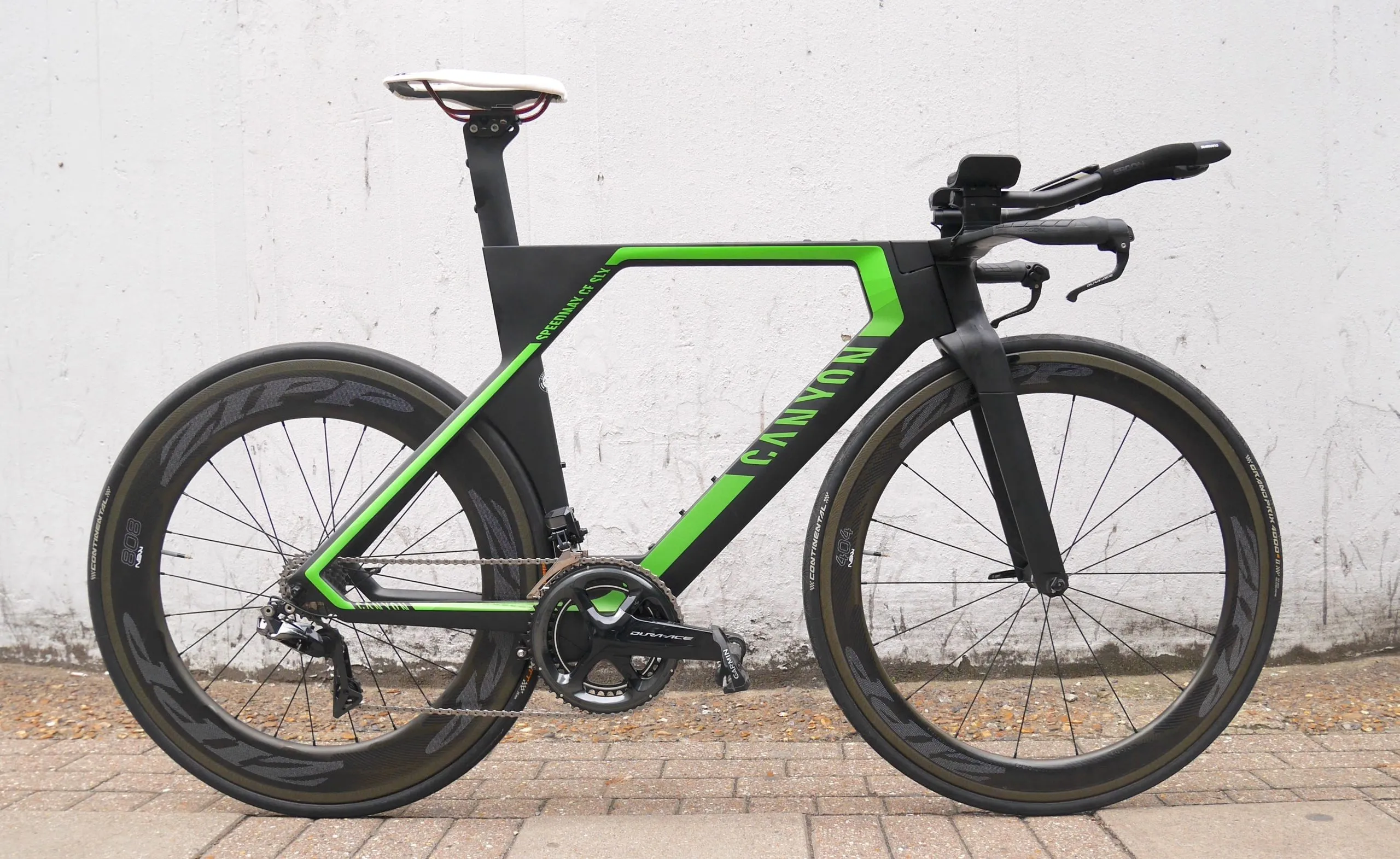 CANYON speed max cf slx 9.0トライアスロンバイク Canyon Speedmax CF SLX 9.0 SL LTD review | Cyclist