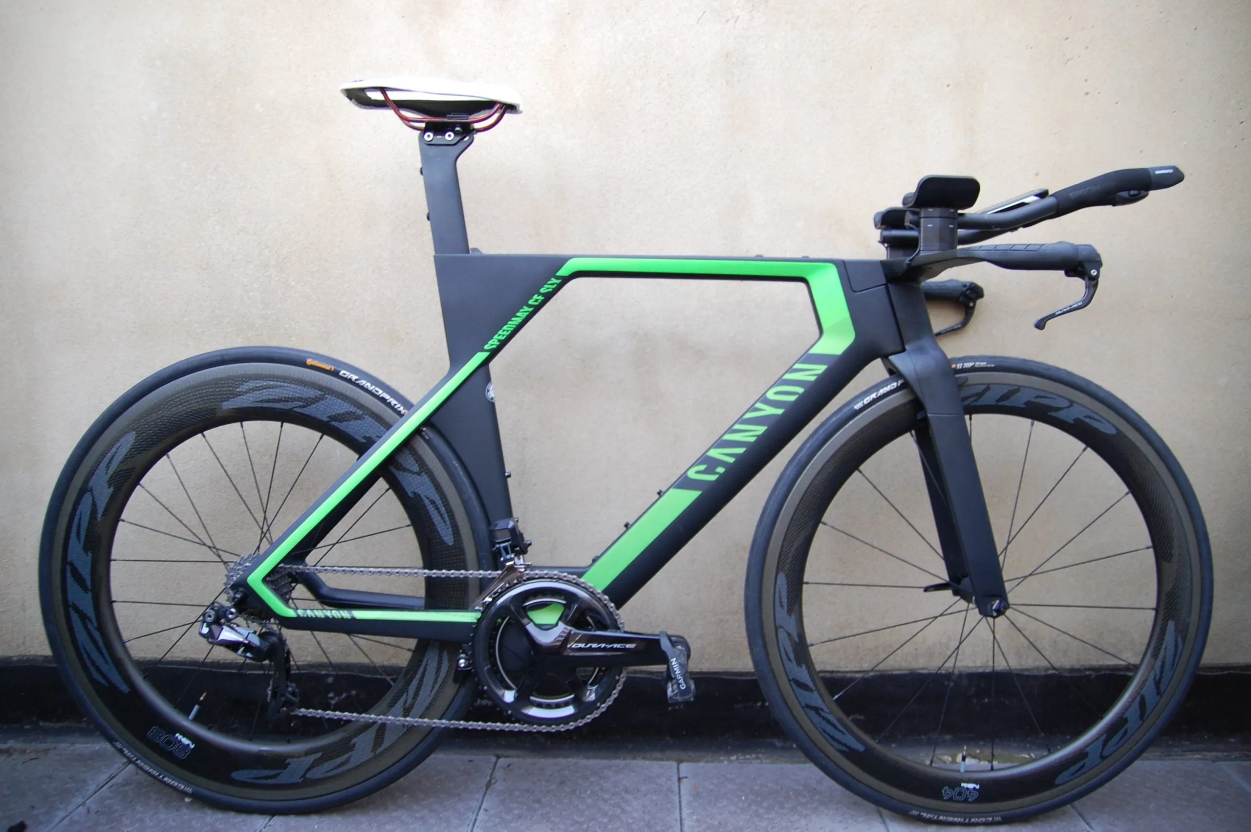 CANYON speed max cf slx 9.0トライアスロンバイク