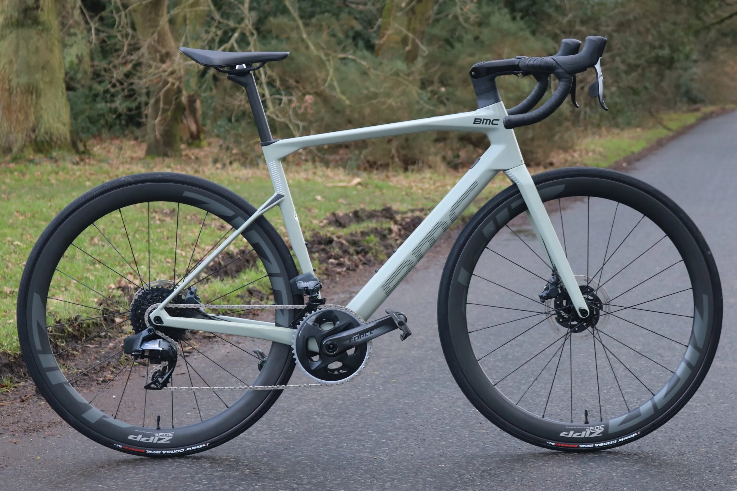 Bicycle Bmc Roadmachine 01 Four 2018 Review Bmc Roadmachine Bmc