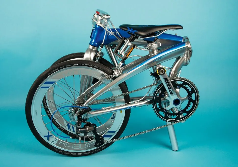 Toys R Avigo 24 AVIGO 24インチ自転車 サベージ CIデッキ オート