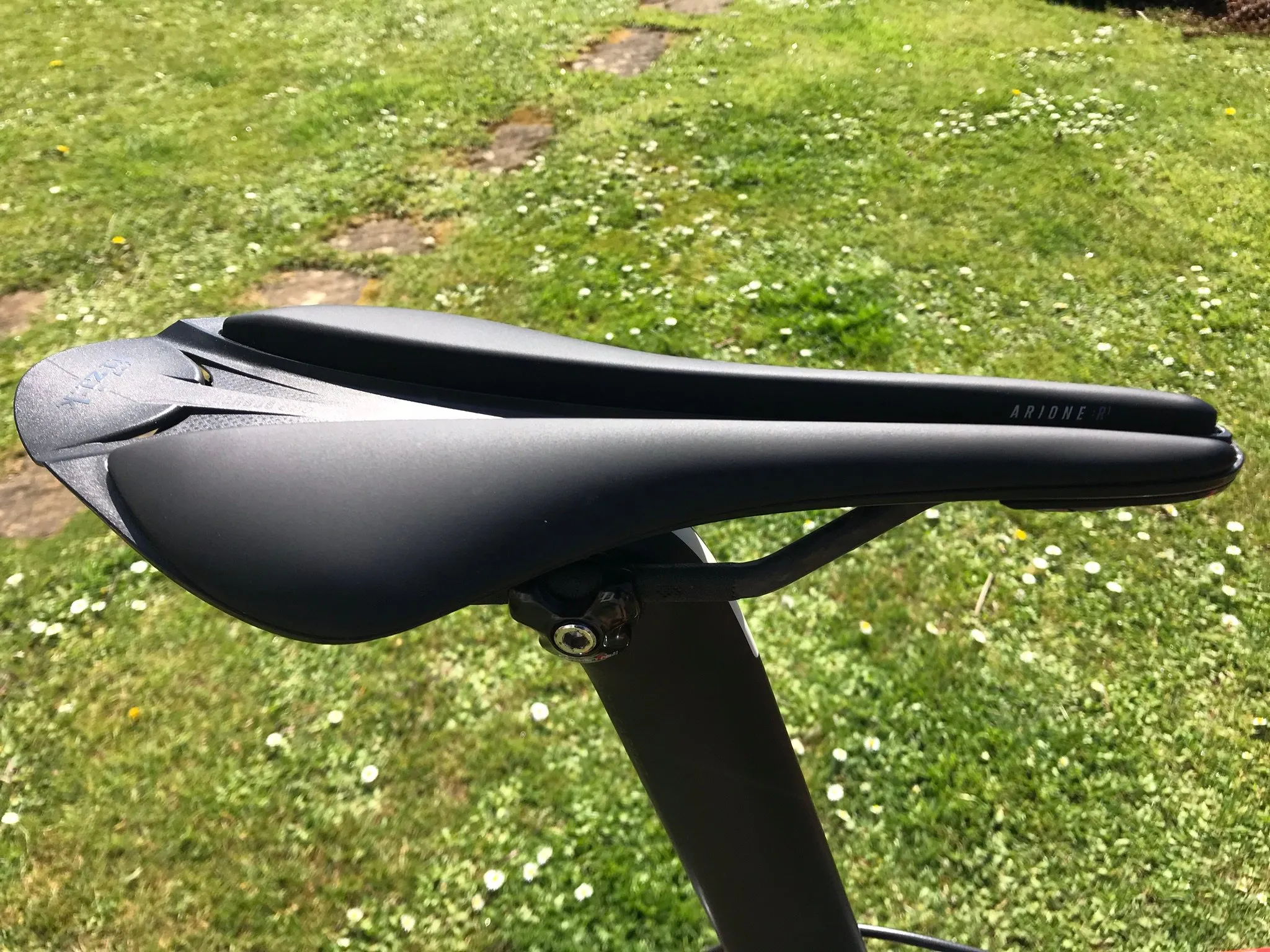 Fizik Arione R1 Versus Evo saddle review | Cyclist