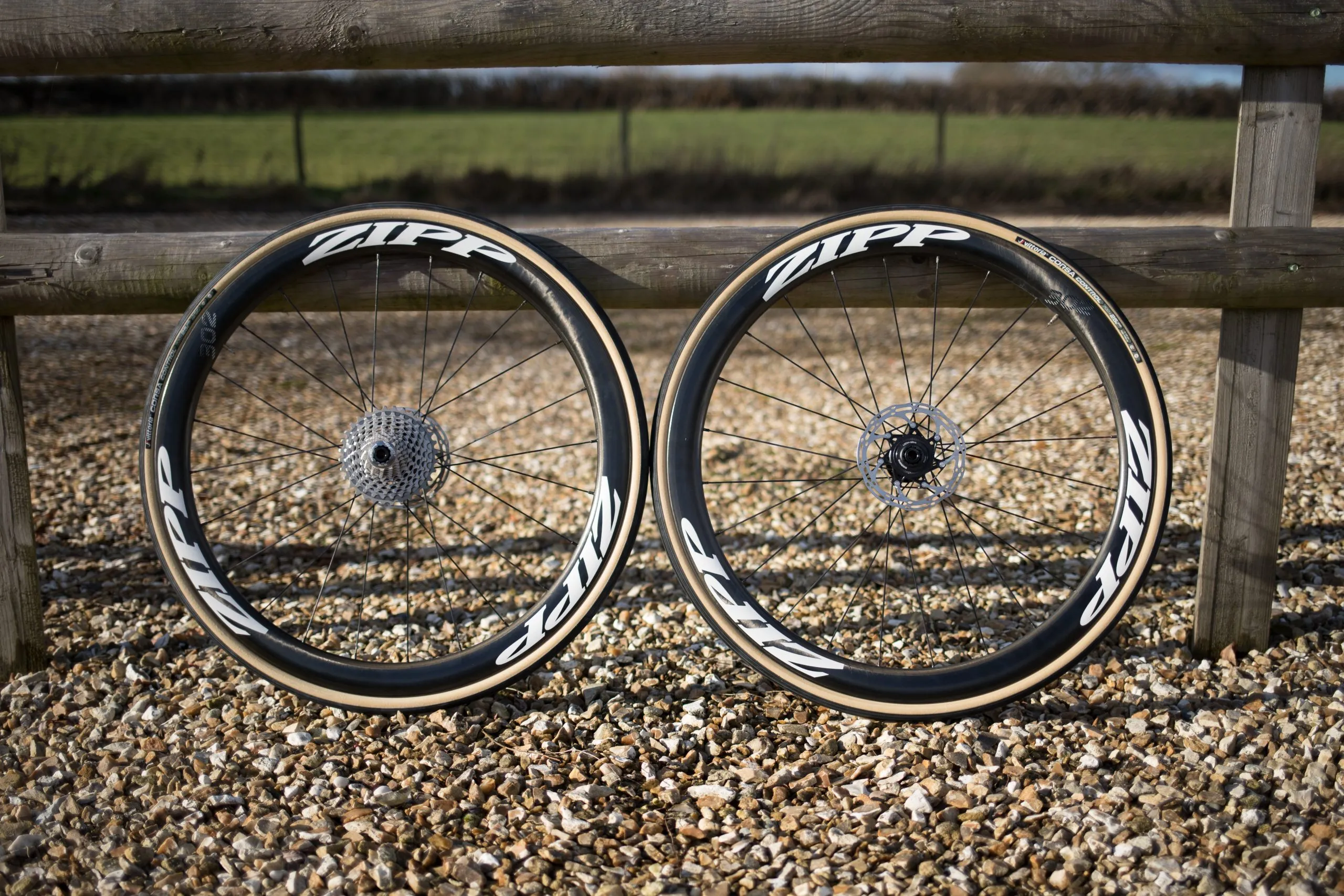 Zipp 302 carbon clincher disc wheelset review Cyclist
