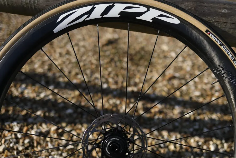 Zipp 302 carbon clincher disc wheelset review Cyclist
