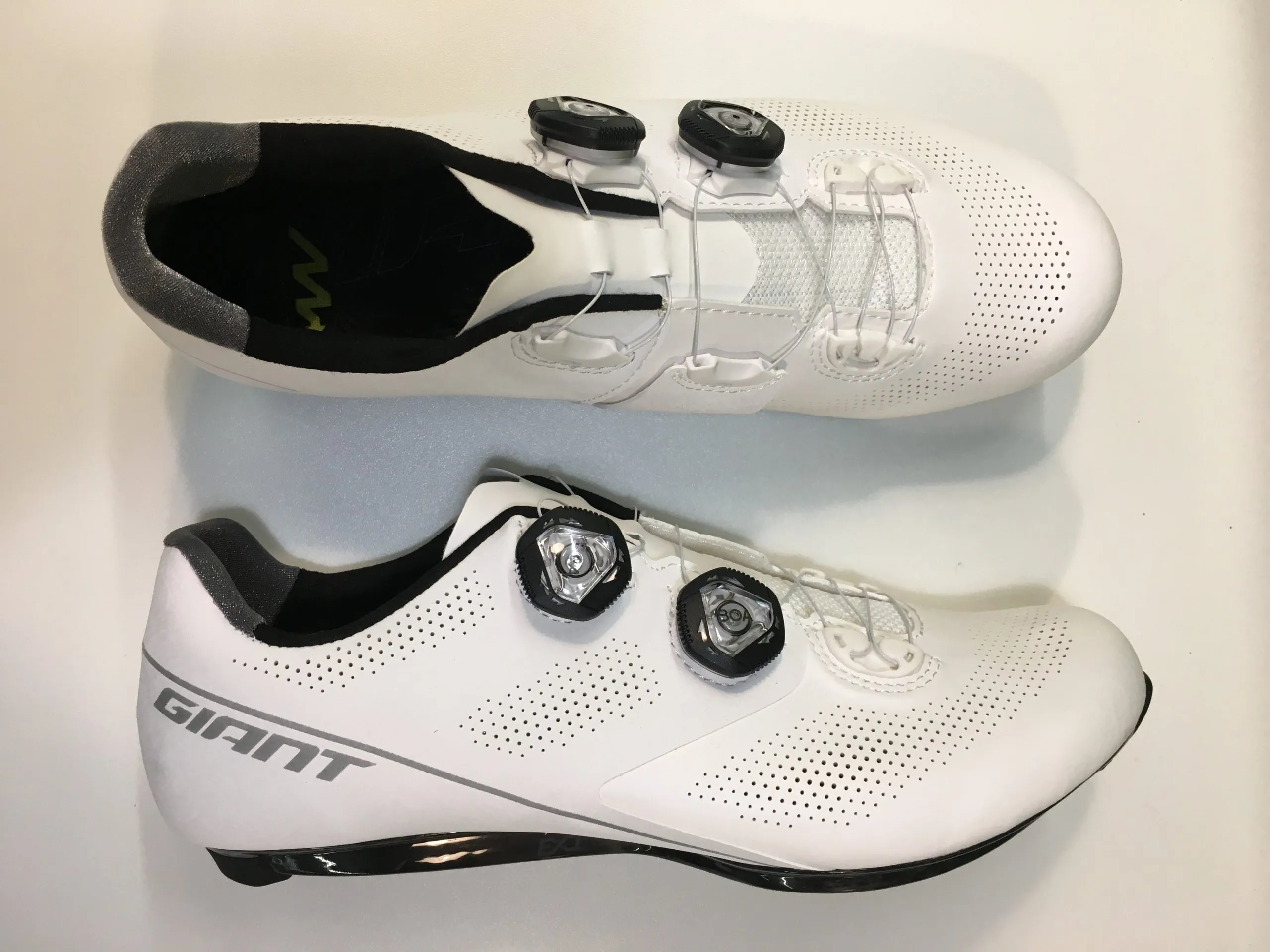 Shoe Review Giant Surge Comp Road Shoes Giant Surge Pro Shoes Review