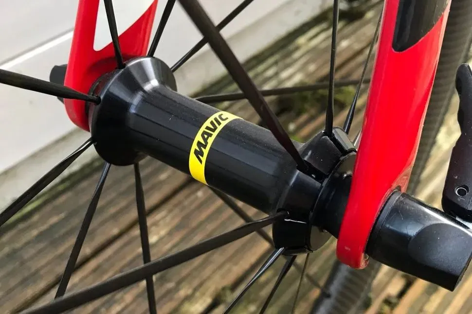 Mavic Comete Pro Carbon SL UST wheel review | Cyclist