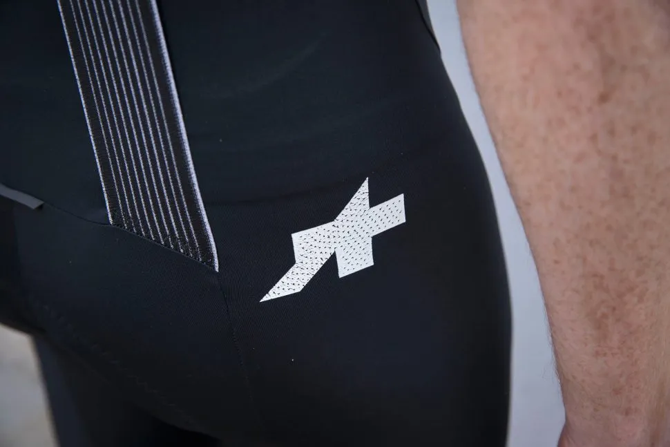 アソス 【ASSOS EQUIPE RS】Bib Shorts S9 Assos Equipe RS bib shorts S9 review | Cycling Weekly