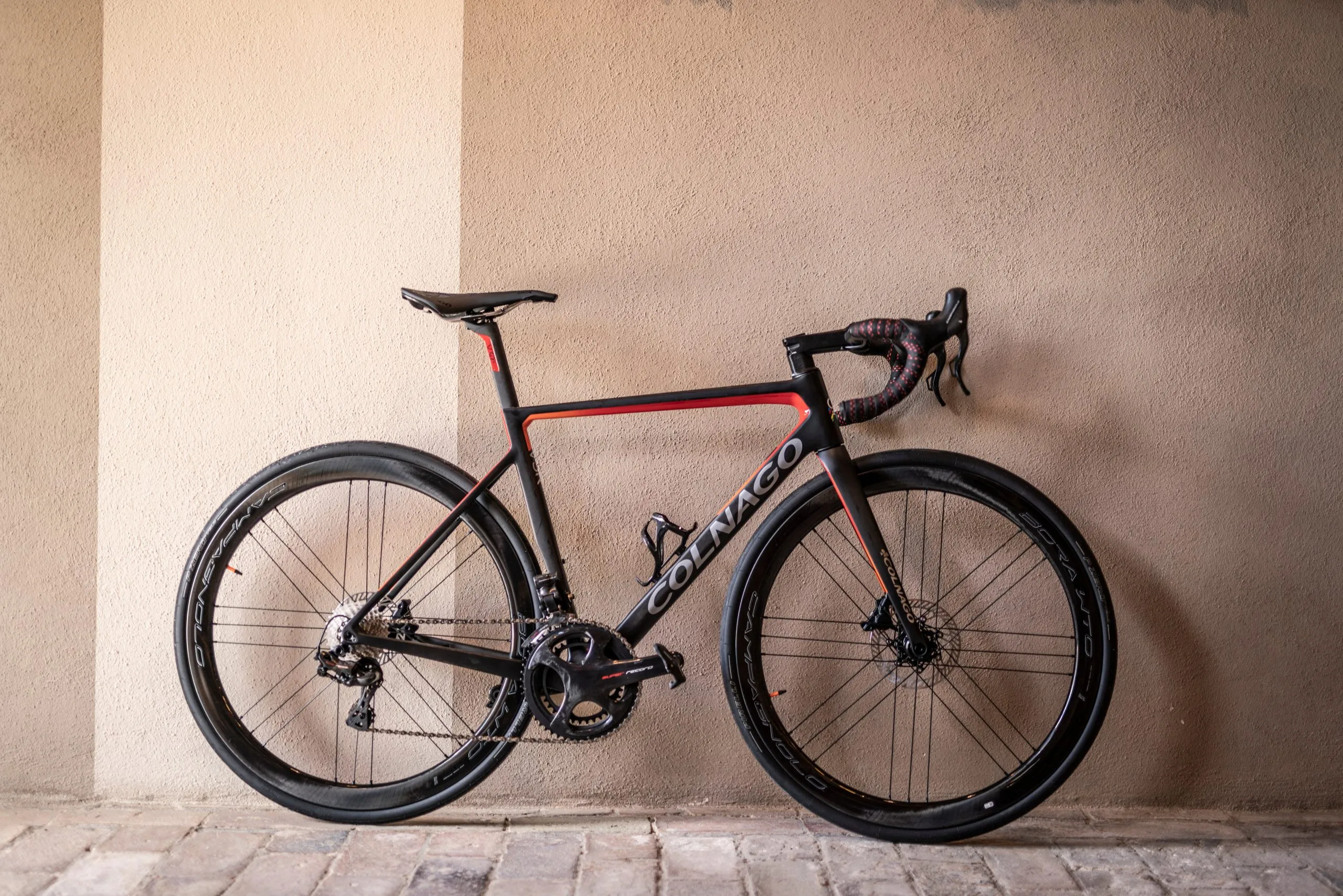 COLNAGO v3-RS. コルナゴ First Ride Review: Colnago V3Rs – a do-it-all Race Bike