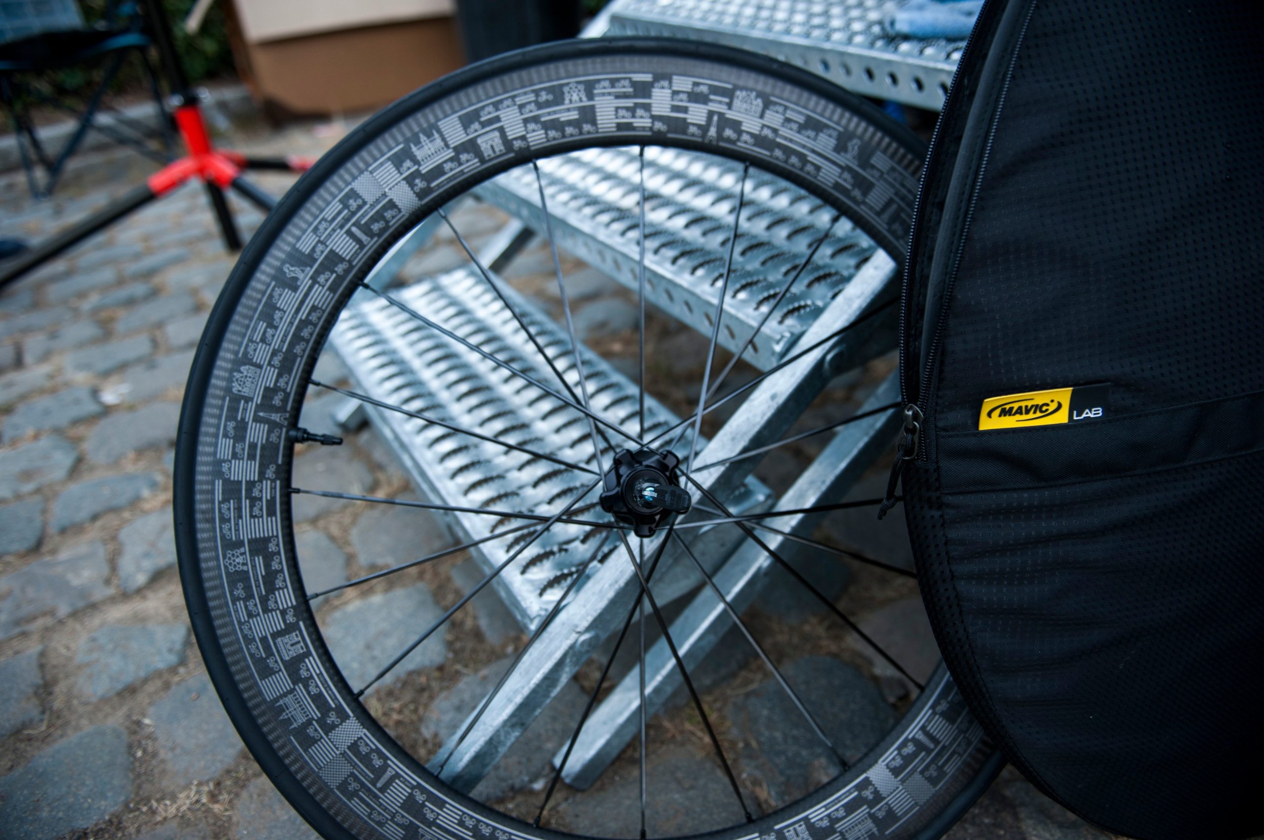 パーツ S-WARKS VENGE MAVIC COSMIC PRO CARBONUST パーツ S-WARKS