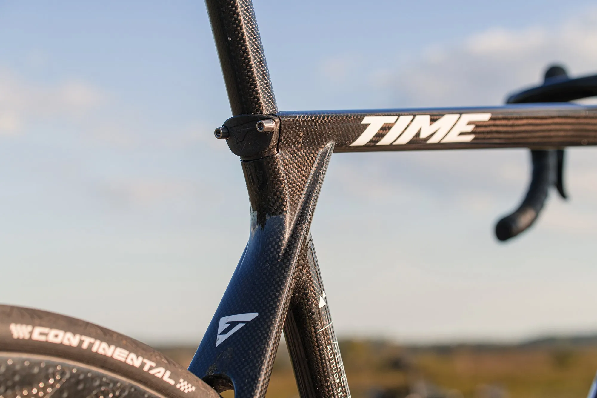 Time Alpe d'Huez 01 review Cyclist