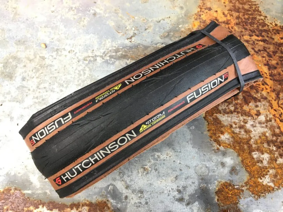 Hutchinson Fusion 5 Performance 11Storm clincher tyre review