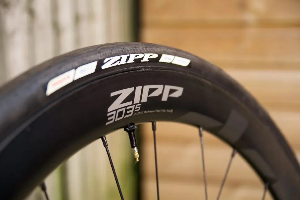 【前輪ジャンク】 ZIPP 303s 中古)ZIPP (ジップ) 303S Tubeless Disc フックレス