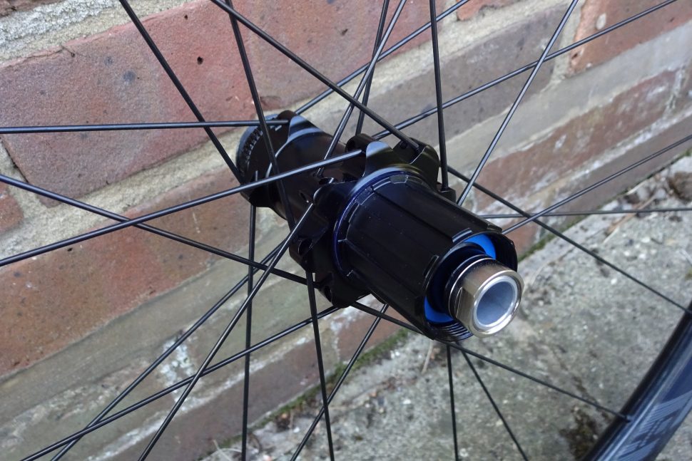 【整備清掃済】FULCRUM WIND 40 DB 整備清掃済】FULCRUM WIND 40 DB