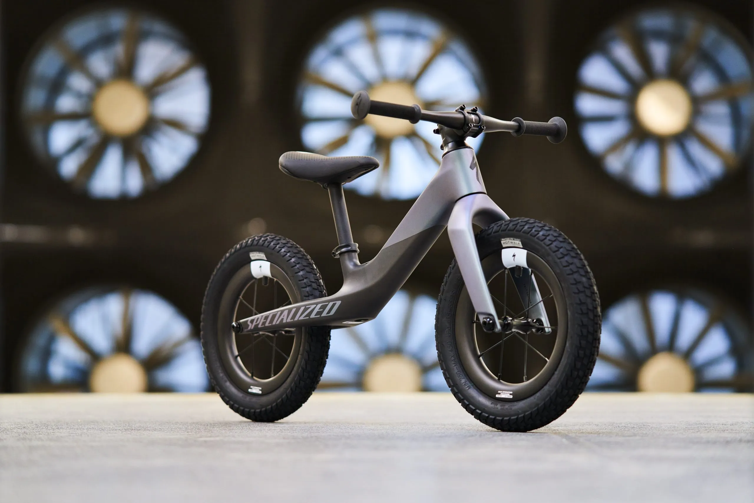 Specialized Hotwalk Carbon balance bike: behind the scenes look at £999  kids’ bike