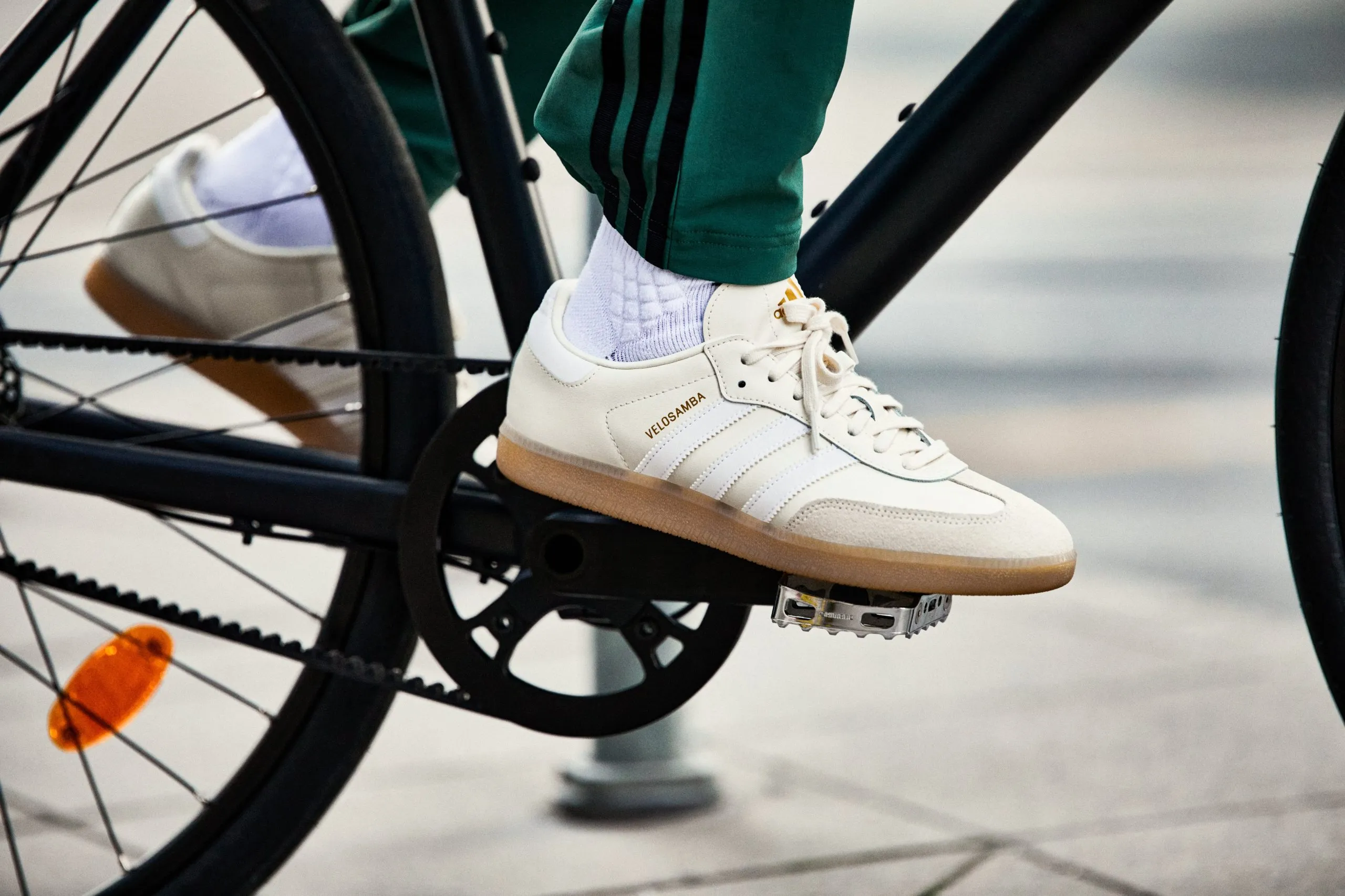adidas ベロサンバ シマノ SPD セット WANT! アディダスのシティサイクリング用シューズ VELOSAMBA | mark