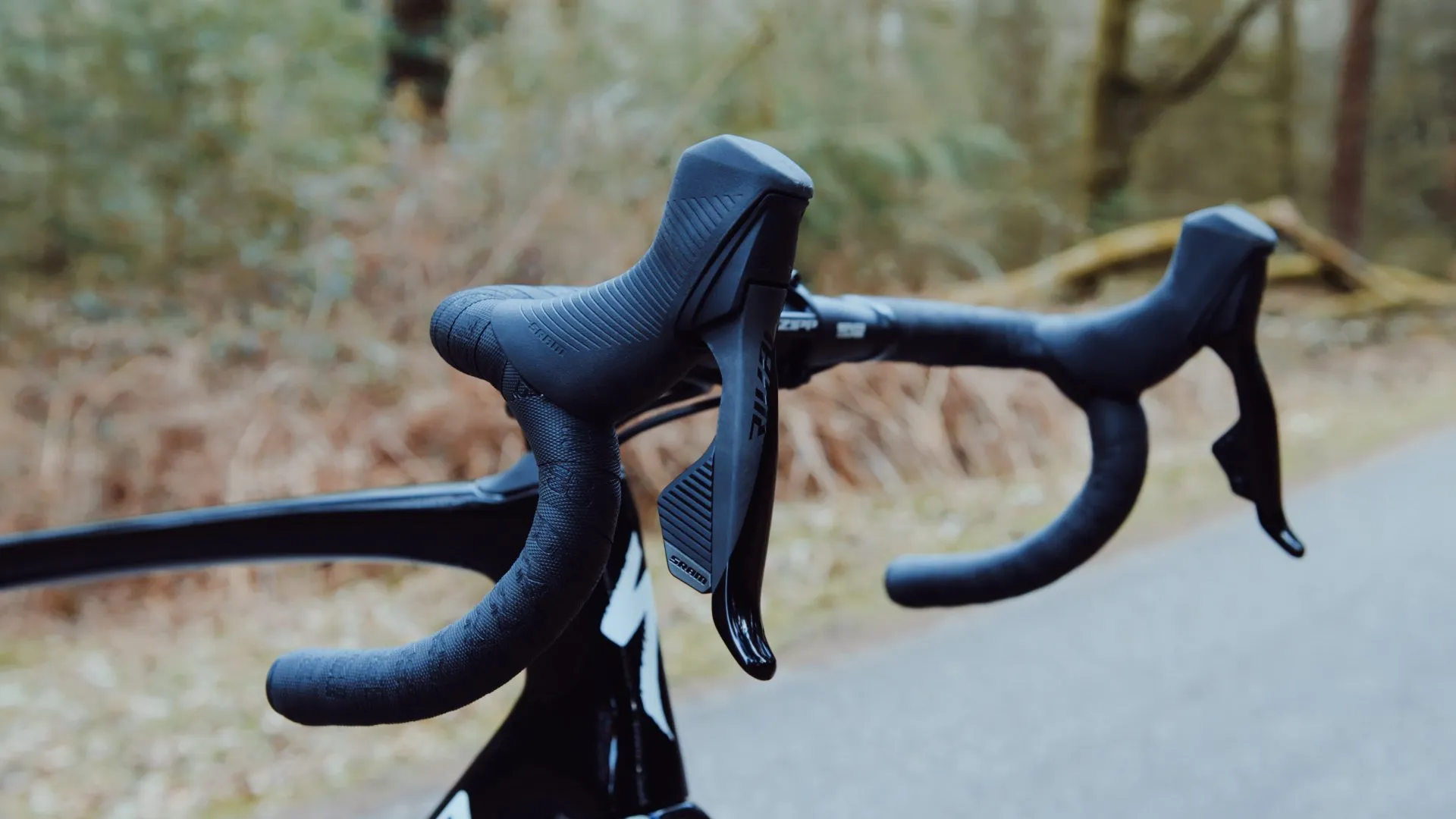 Sram Rival eTap AXS: bringing wireless electronic shifting to the