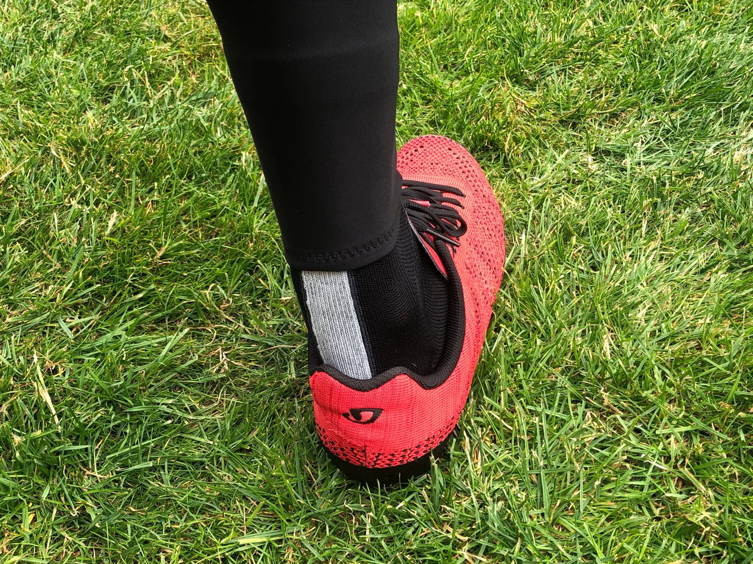 Assos Spring Fall legwarmers review | Cyclist