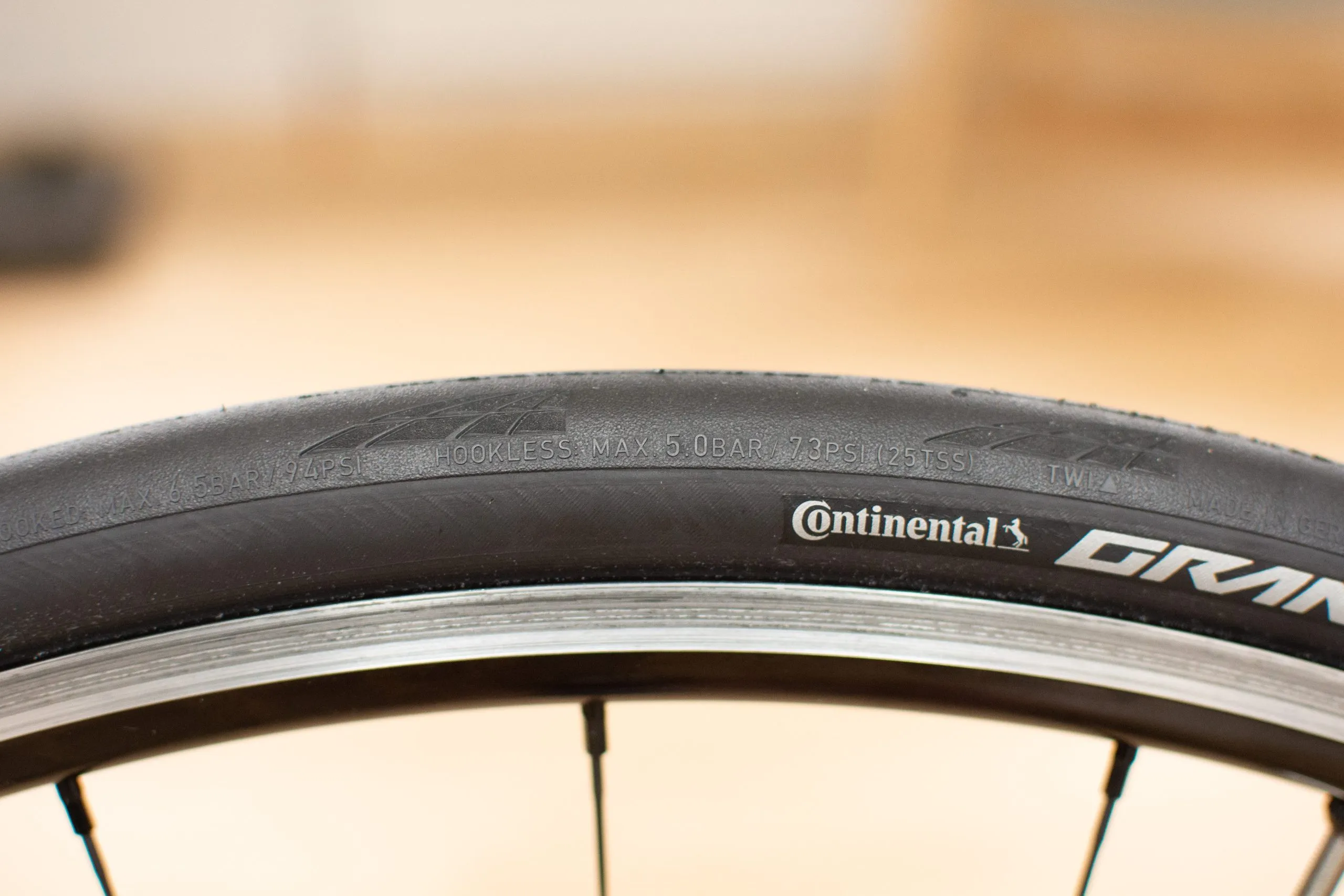 The new Continental GP5000 S TR is hookless-compatible and