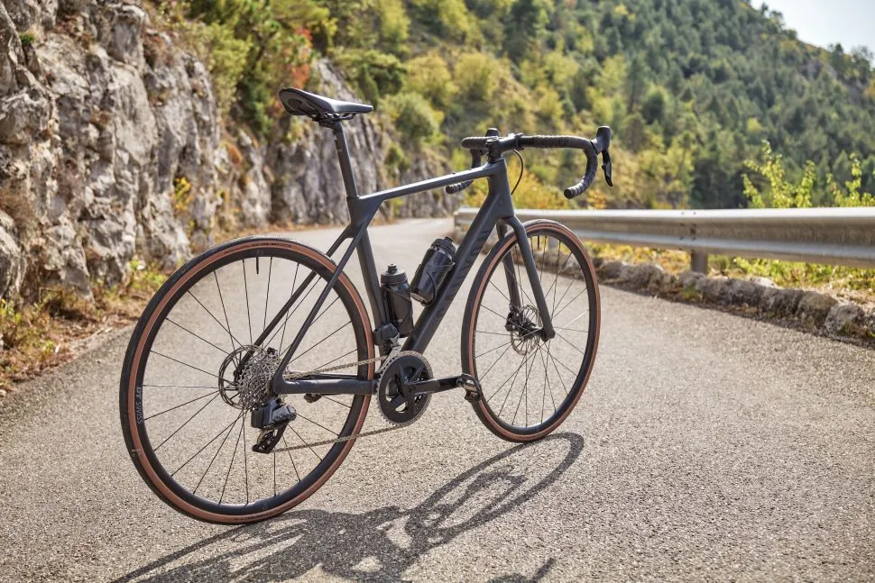 Canyon launches Endurace CF and new Endurace AL for 2022 | Cyclist
