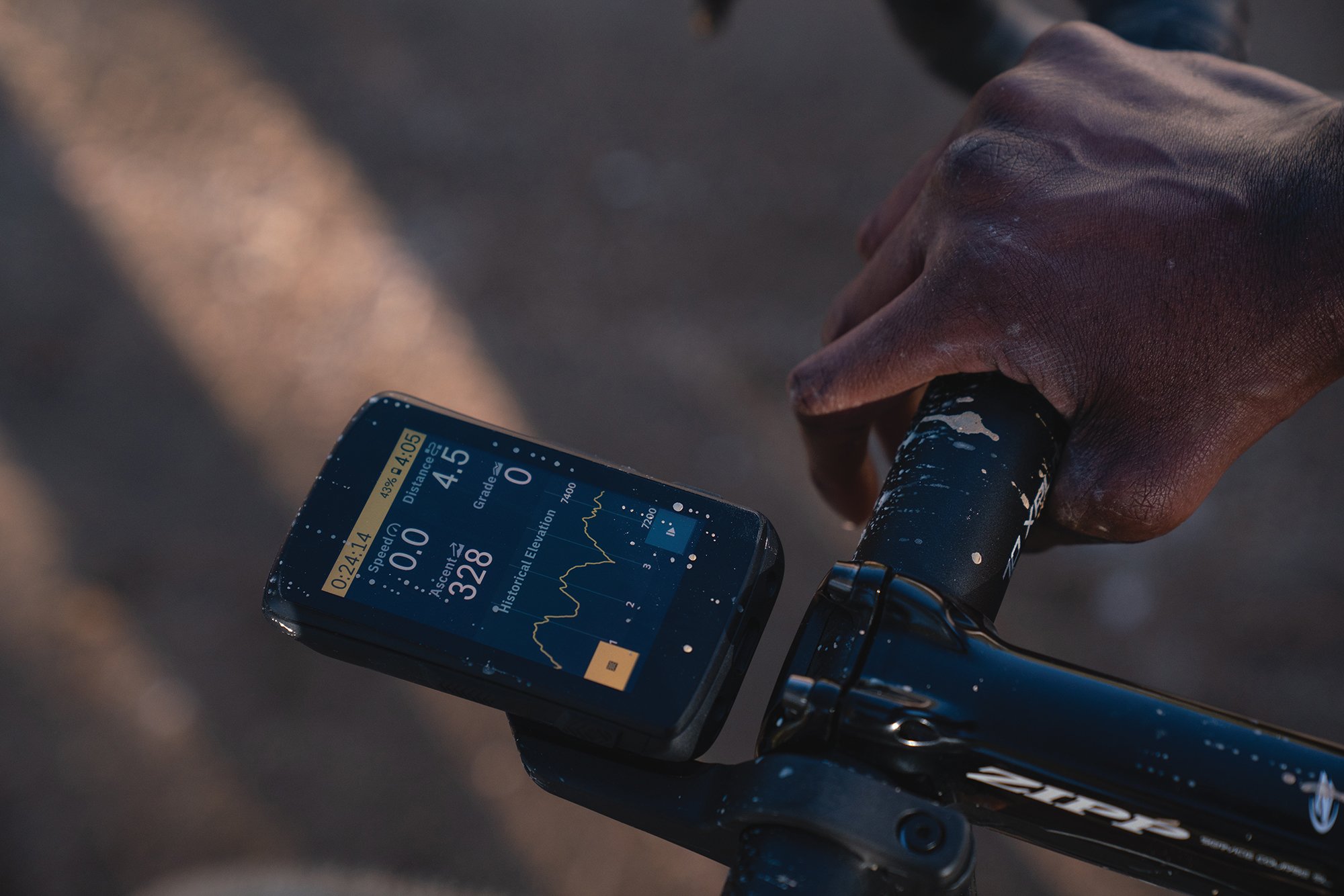 See the road ahead with Hammerhead Cyclist