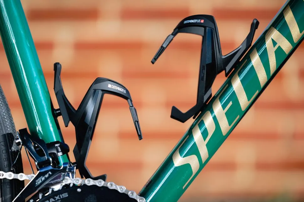Elite Custom Race Plus bottle cage review Cyclist