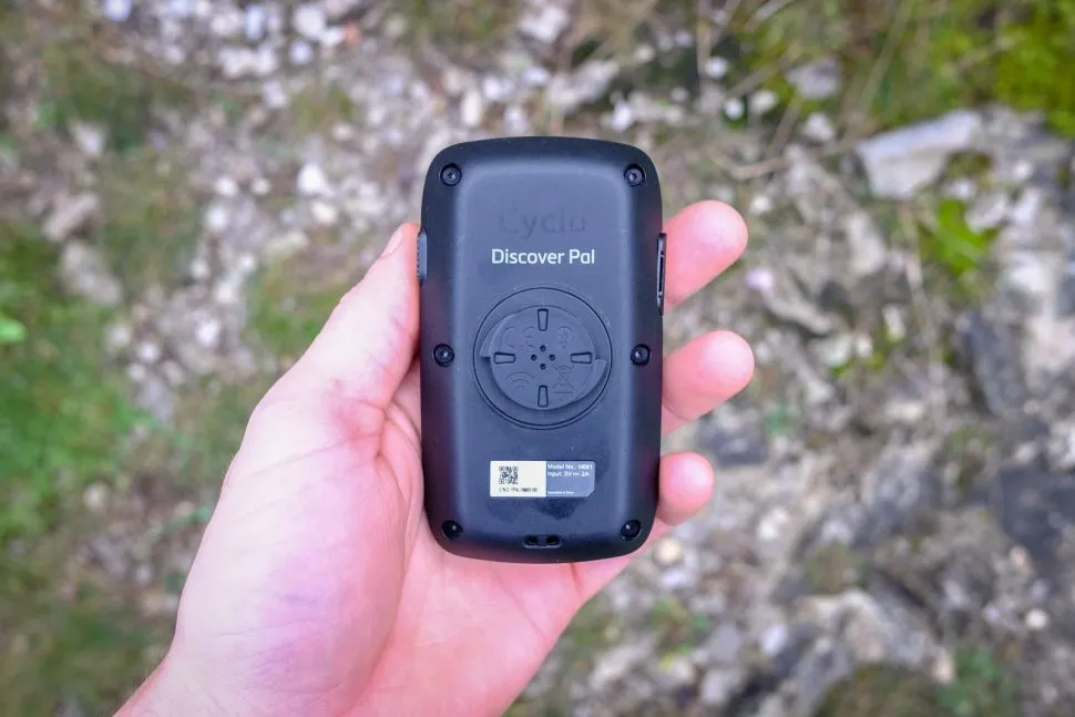 Mio Cyclo Discover Pal GPS computer review | Cyclist