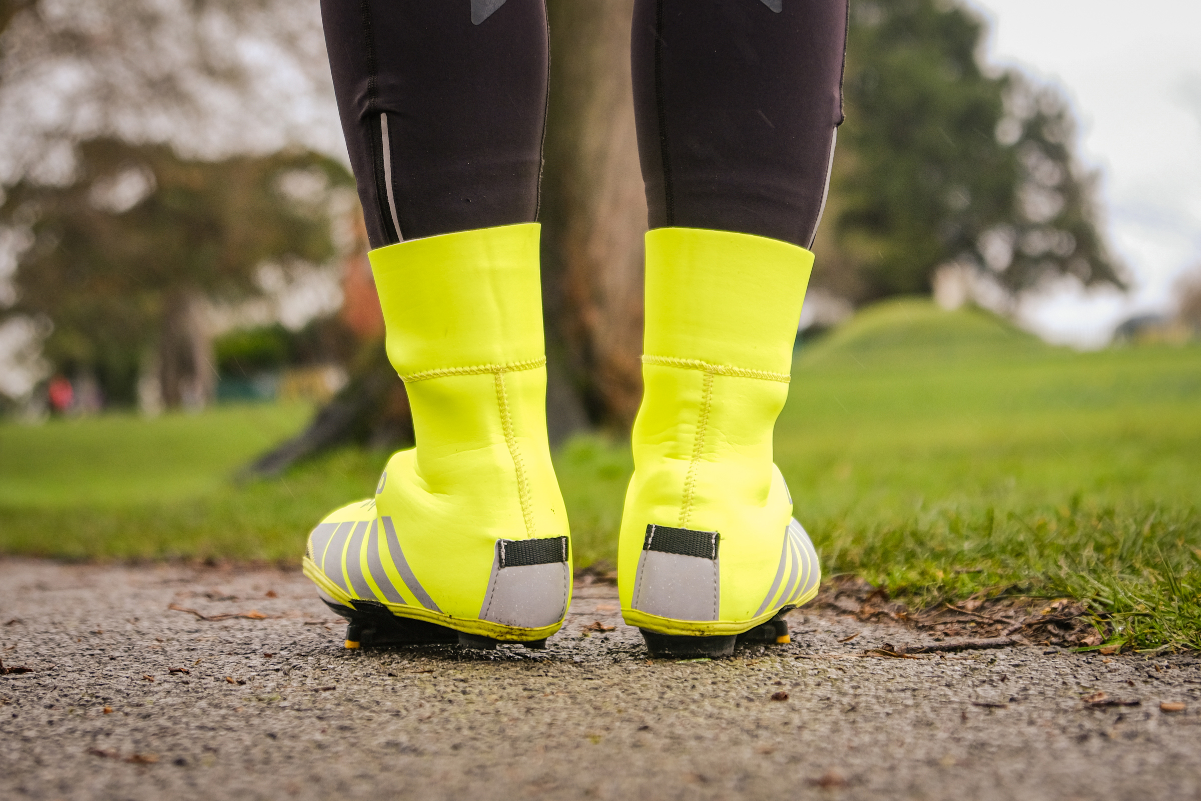 thumbnail image 2 of Waterproof Shoes Cover Anti-slip Reusable Rain Shoe Cover Kasut Hujan Soft Silicone Elastic Motorcycle Rain Boot(1 Pair) I.1102982187 2 of 11