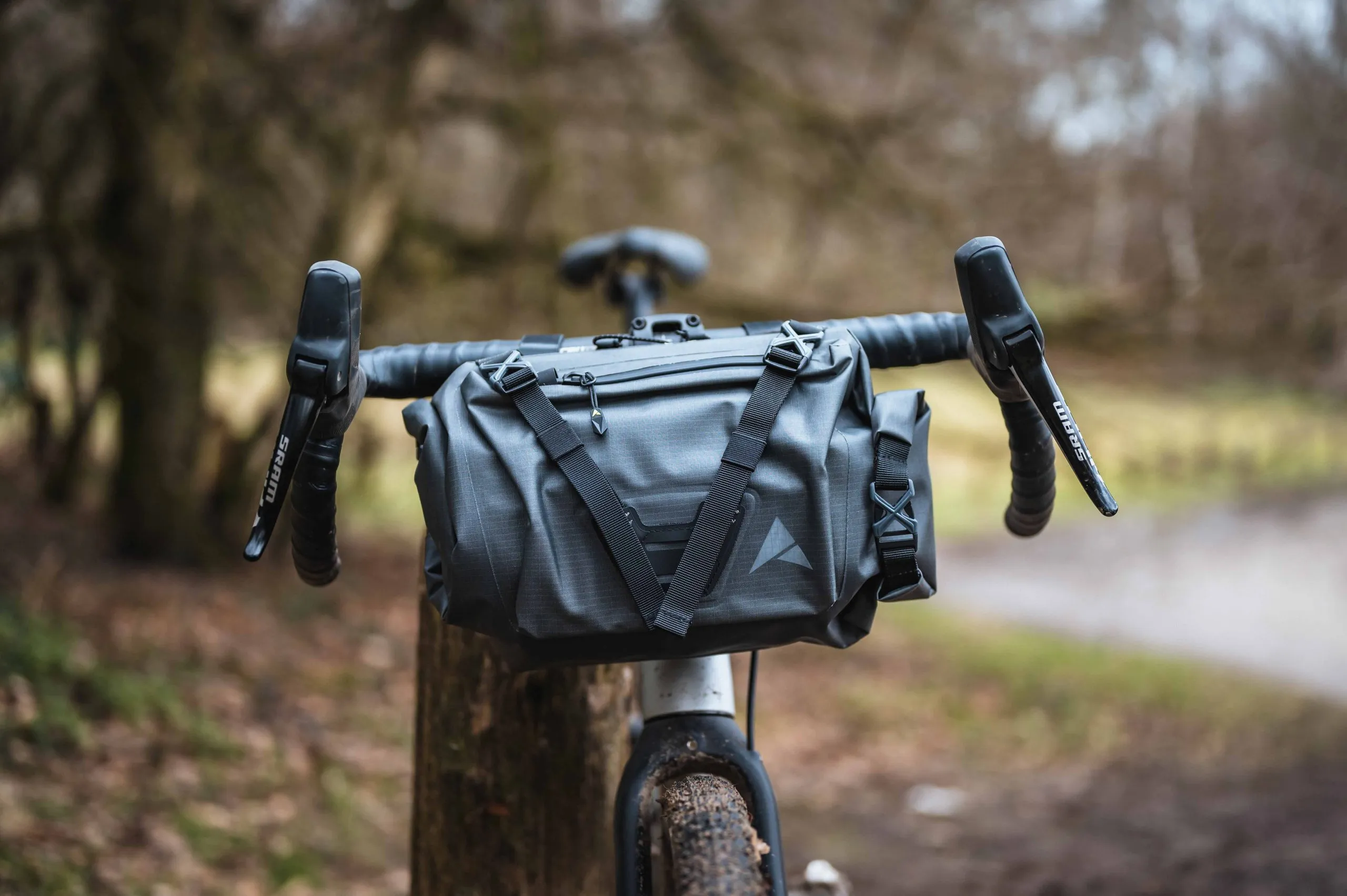Altura Vortex handlebar bag review | Cyclist