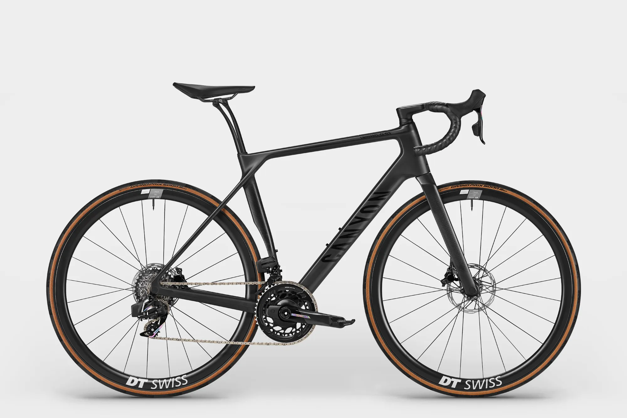 New Canyon Endurace gets adjustable bar width, in-frame storage