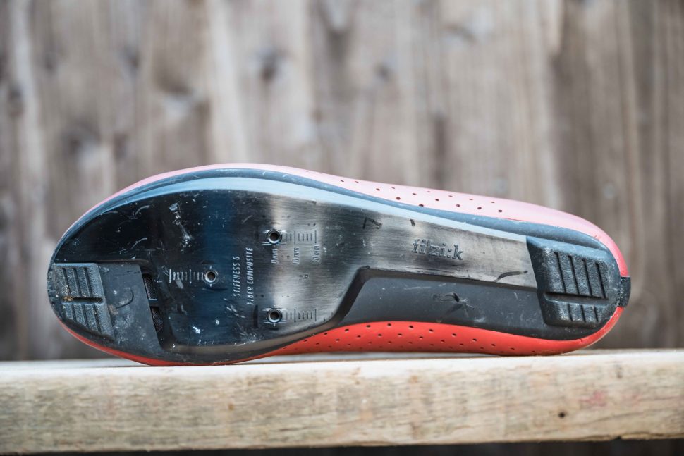 Fizik Tempo Powerstrap R5 road cycling shoes