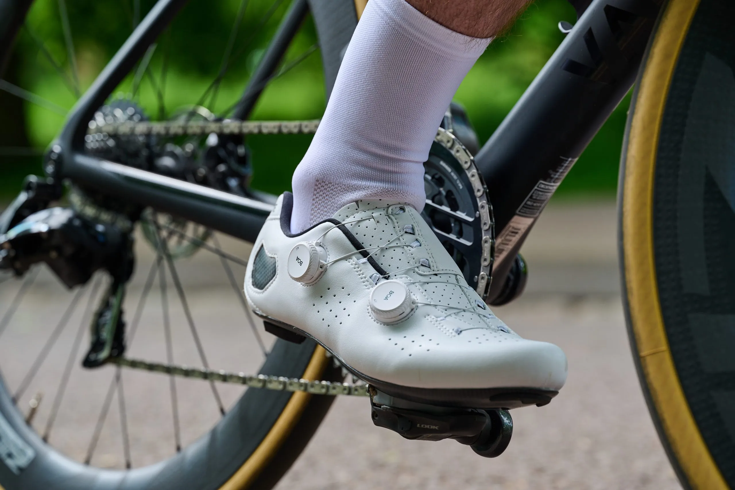Lake CX333 road cycling shoes review - Main Image