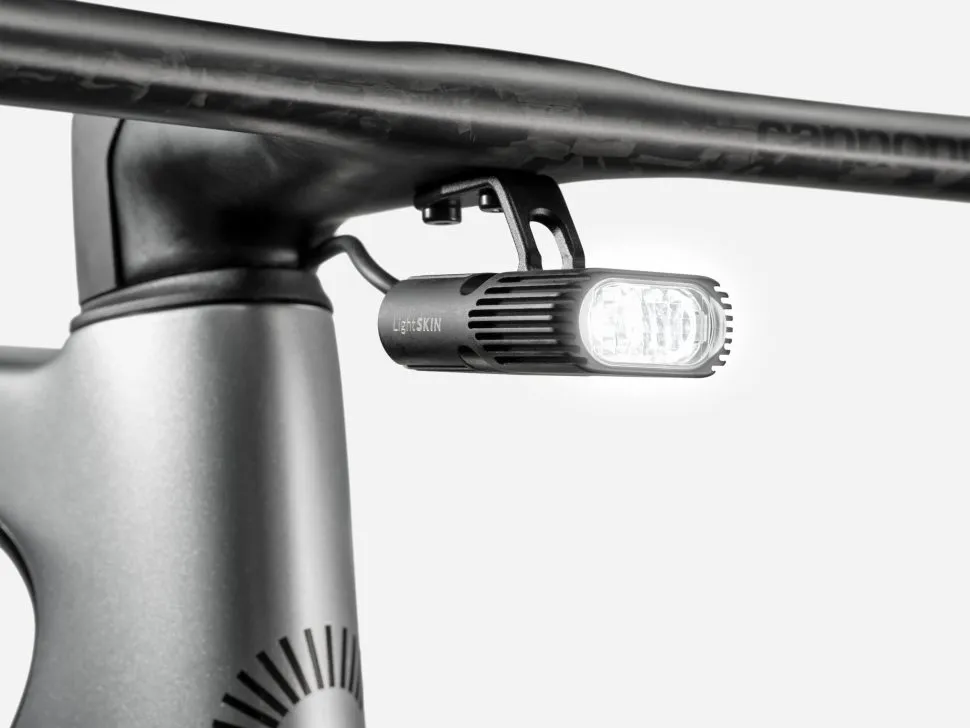 New Cannondale Synapse 2025's front light