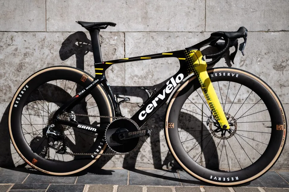 Tour-De-France-Bikes-03-juillet-2025-35-970x647.webp