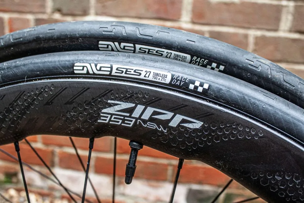 Enve-Race-Day-27-tyres-5-970x647.webp