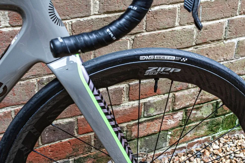 Enve-Race-Day-27-tyres-6-970x647
