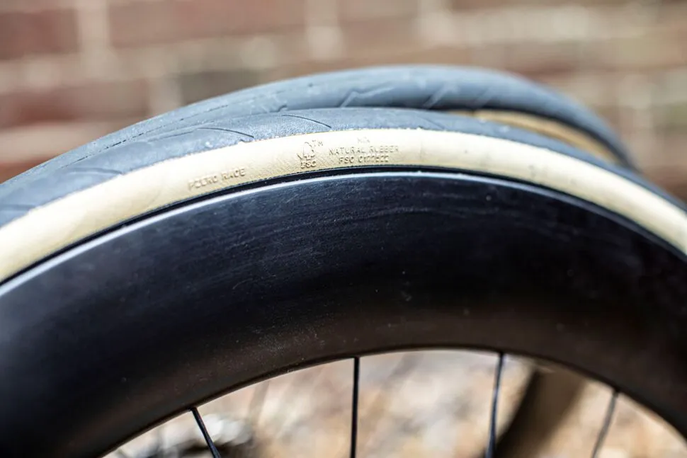 Pirelli-P-Zero-Race-TLR-RS-1-970x647
