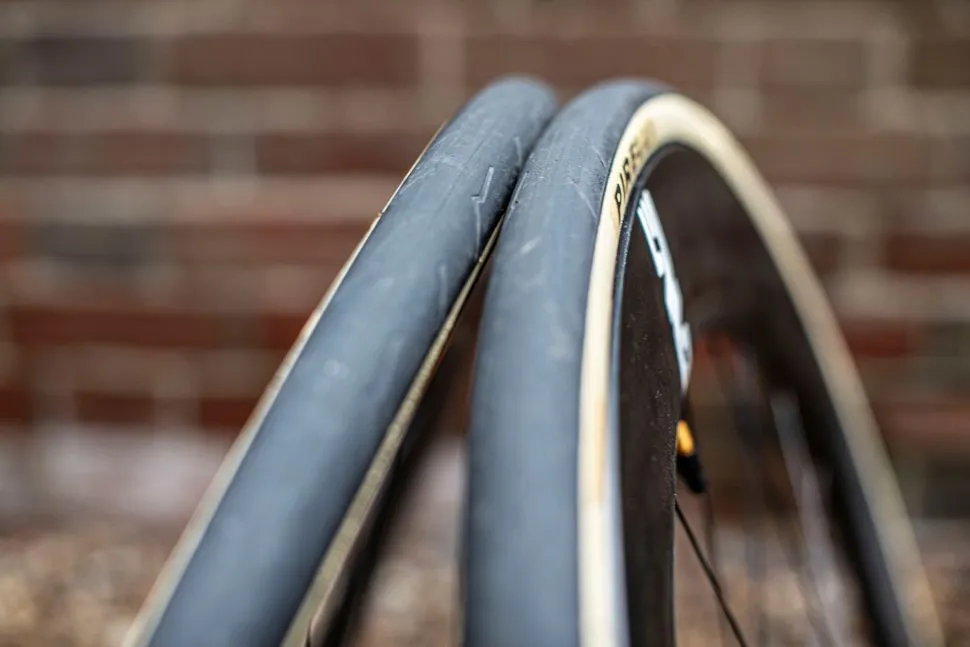 Pirelli-P-Zero-Race-TLR-RS-4-970x647