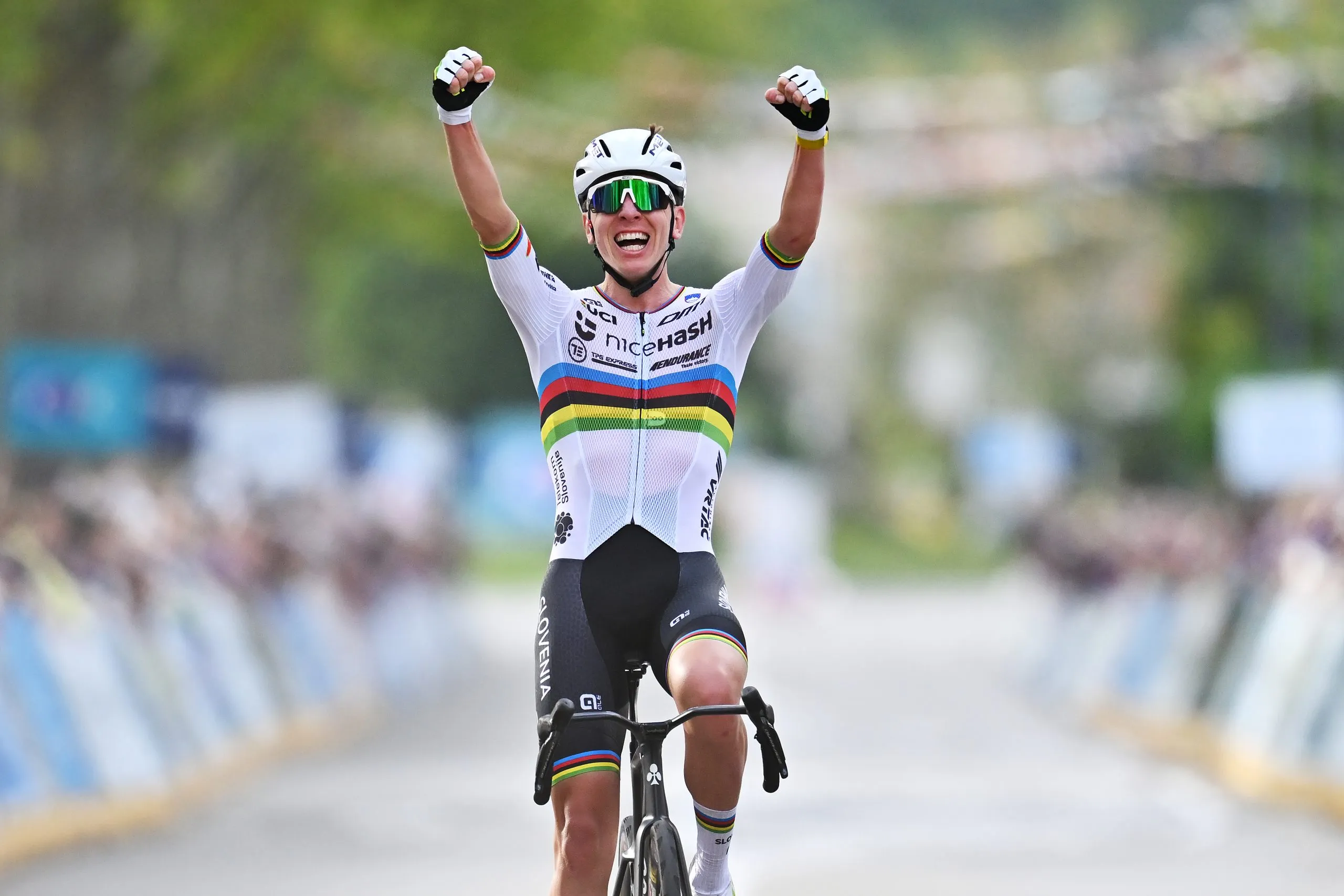 Pro Log: Israel-Premier Tech to rebrand; European Championships results; Brit wins U23 Lombardia