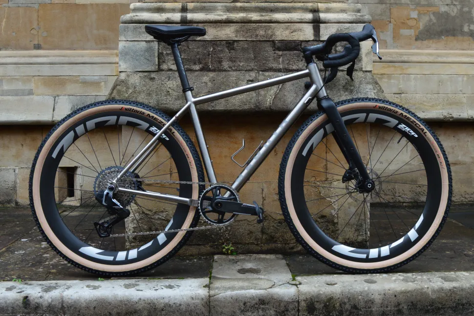 gloria-itd-1-970x647