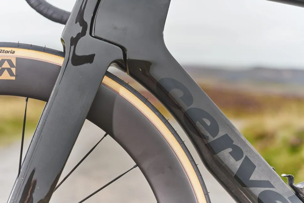 Cervelo_S5_det_-18-970x647